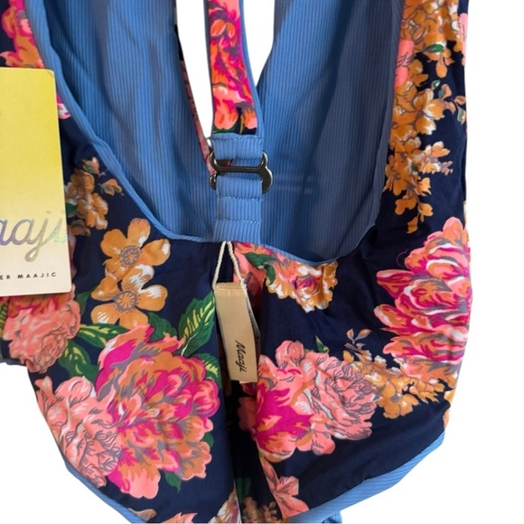 New! Maaji Reversible Cheeky Cut Plunge One Piece - Indigo Blue Tiky‎ - Picture 8 of 9